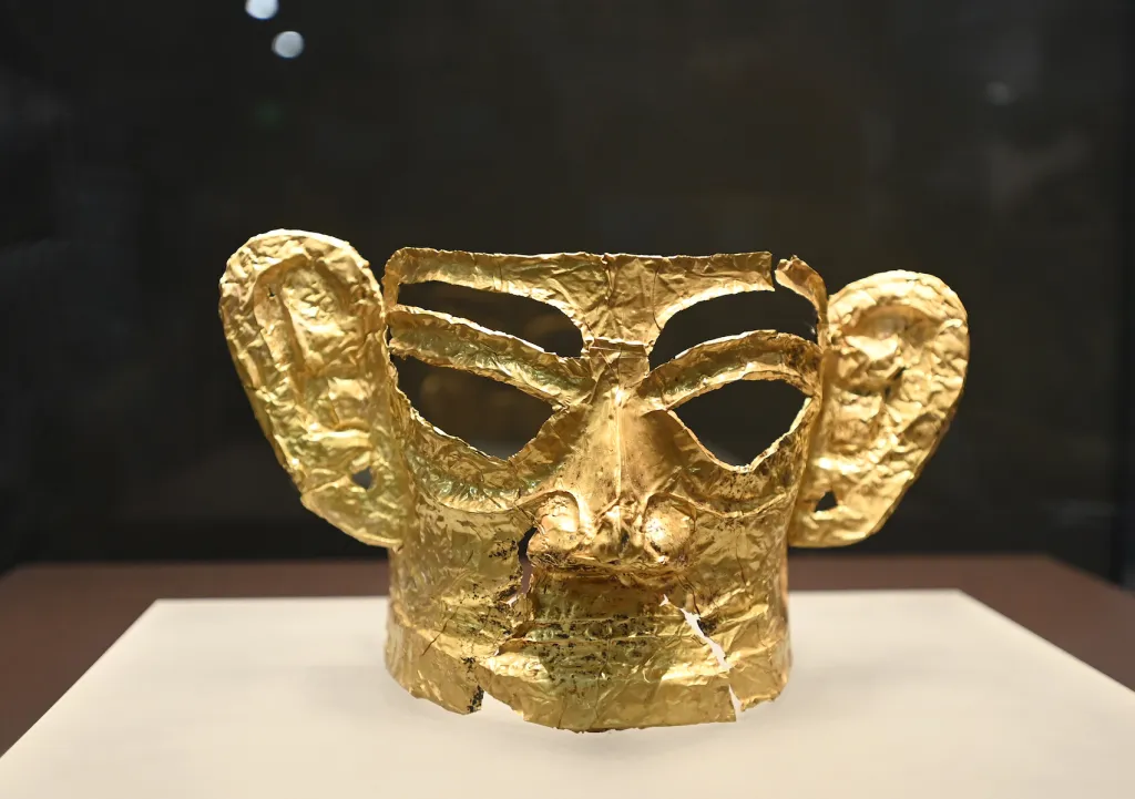 The Gold Mask at Sanxingdui